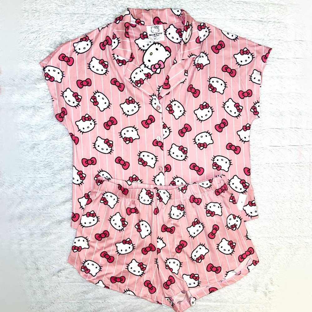 NEW! Hello Kitty Pajama Set - Size Medium